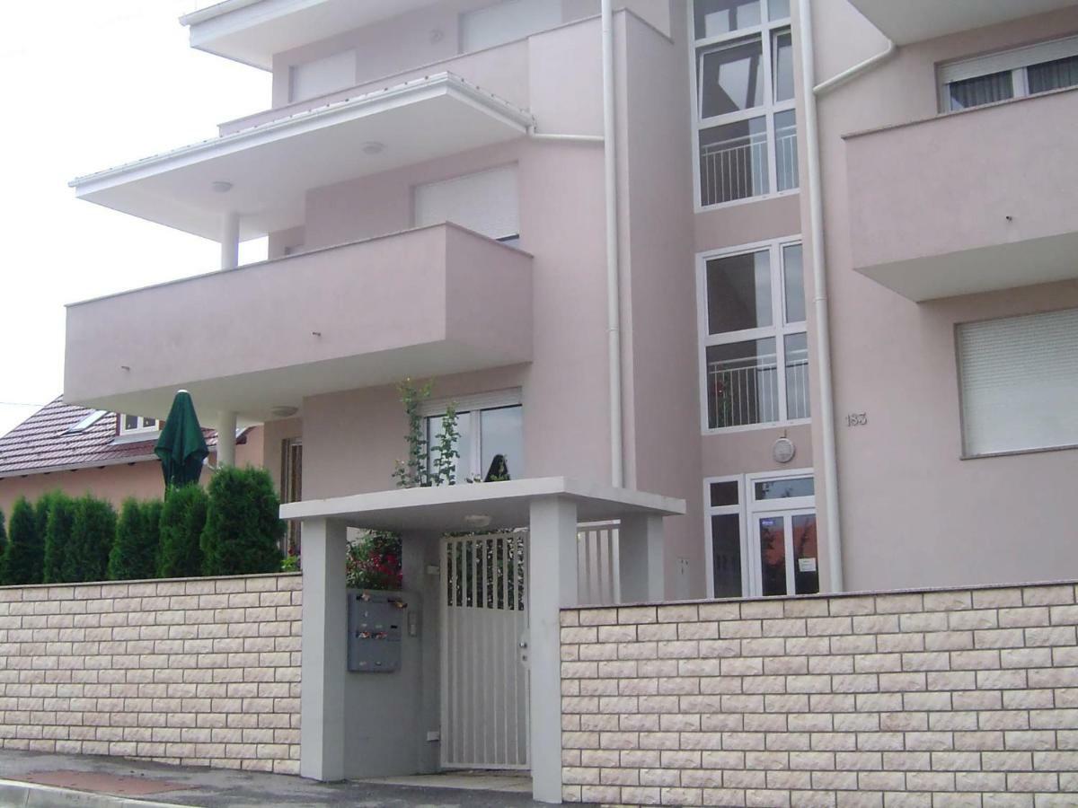 Apartmani Almica Zagreb Exterior photo